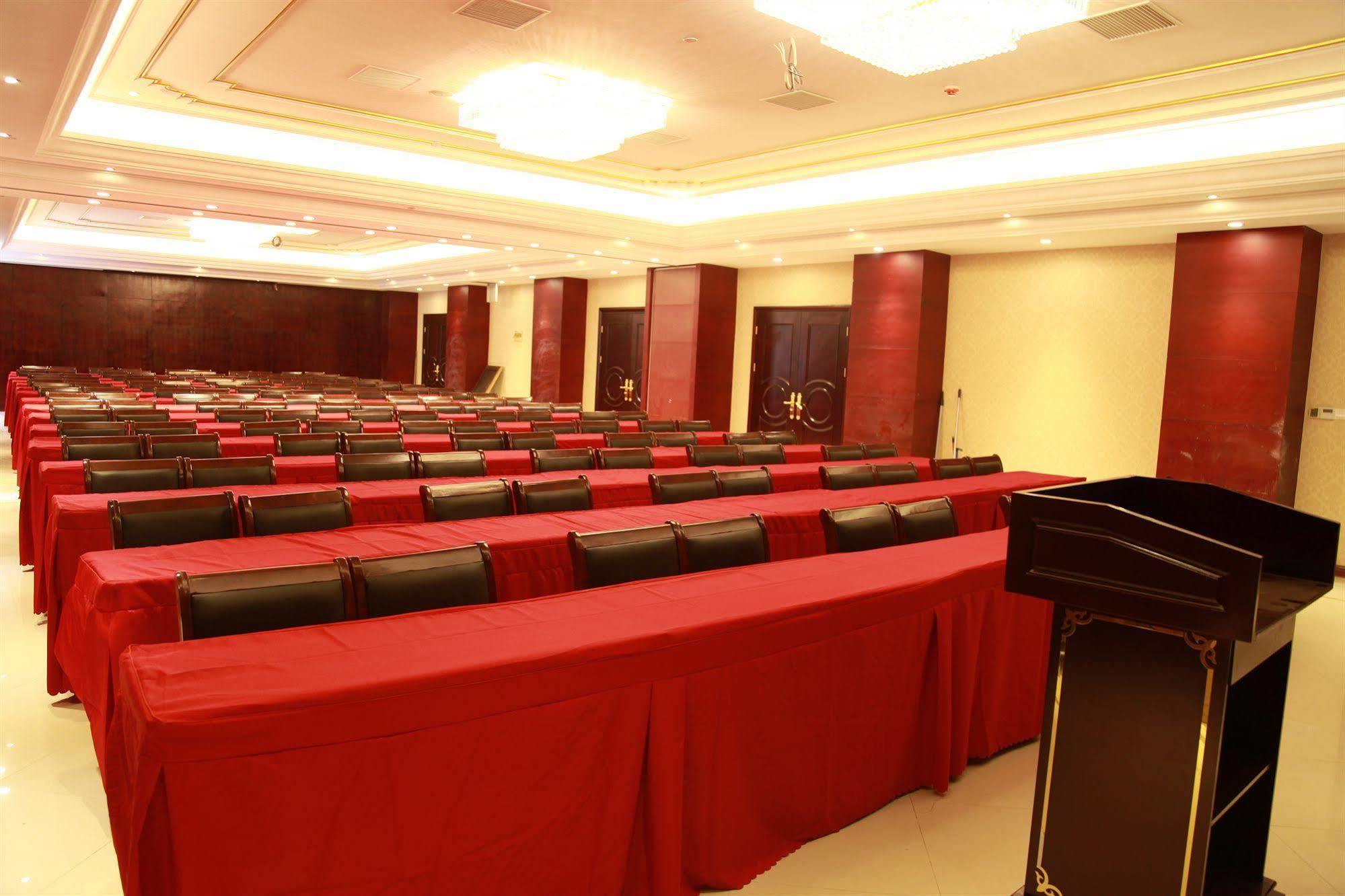 Vienna Hotel Shanghai Pudong Airport מראה חיצוני תמונה